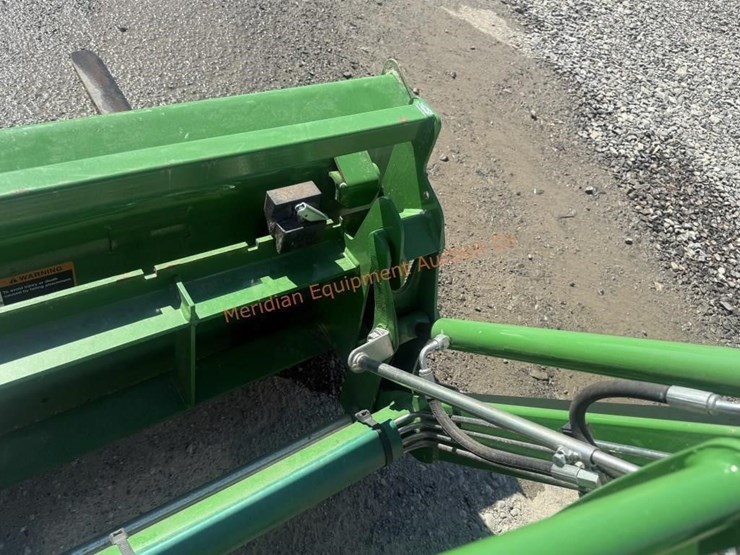 john-deere-1025r-image-14