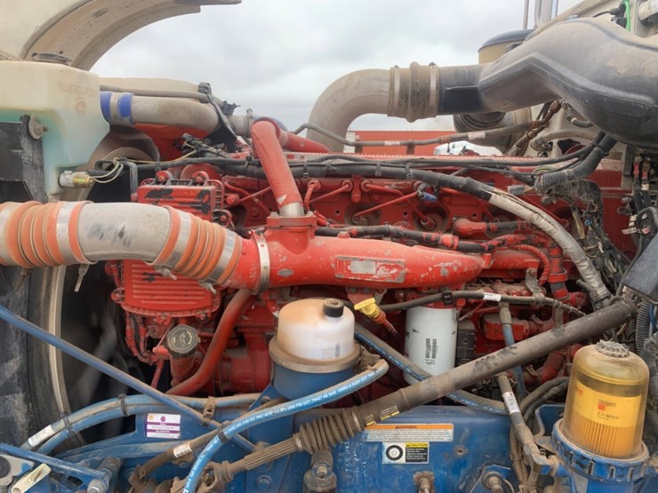 2013-peterbilt-367-image-9