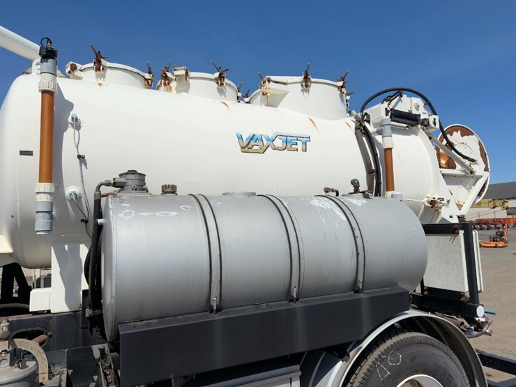 2001-caterpillar-3126-image-20