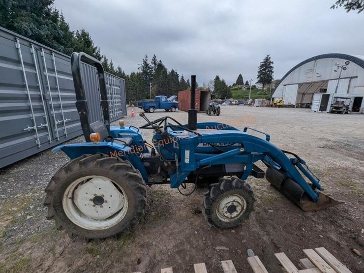 mitsubishi-d2350-image-6