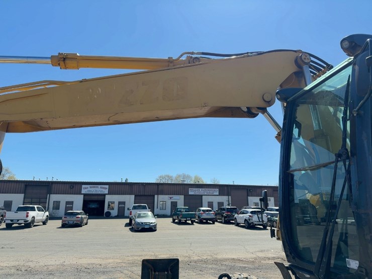 2003-caterpillar-m313c-image-11