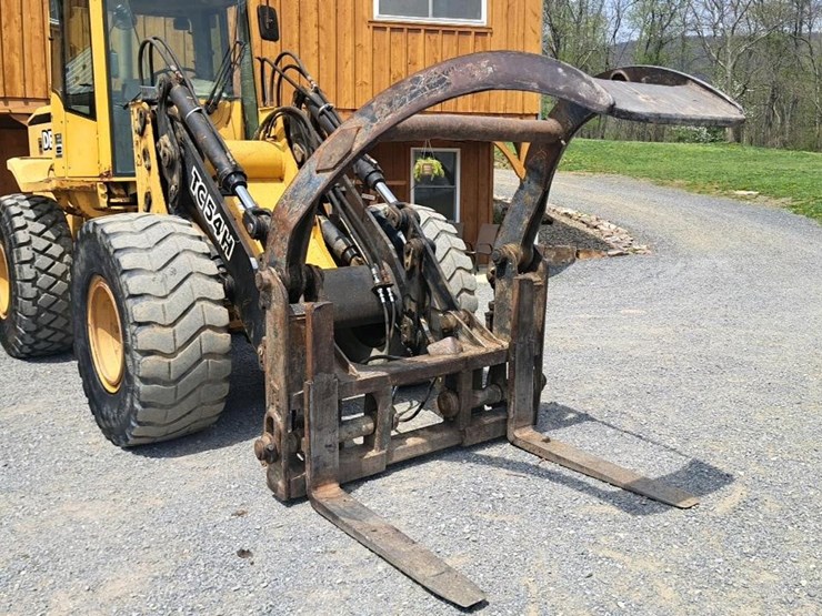 2002-deere-tc54h-image-31