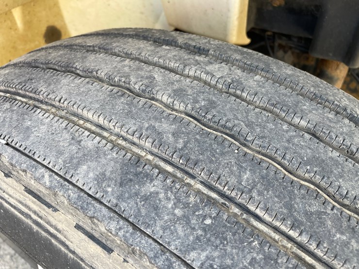 2010-international-4300-sba-image-69