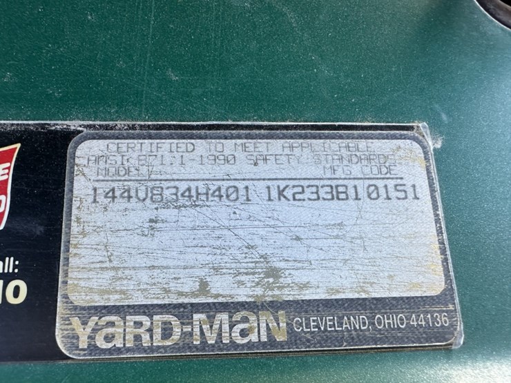 yard-man-garden-tractor-image-9