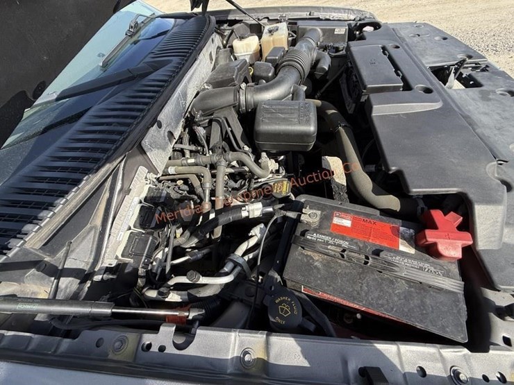 2013-ford-expedition-xlt-image-11