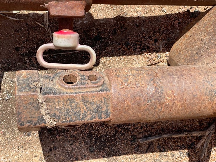 #7387-•-post-hole-digger-image-7