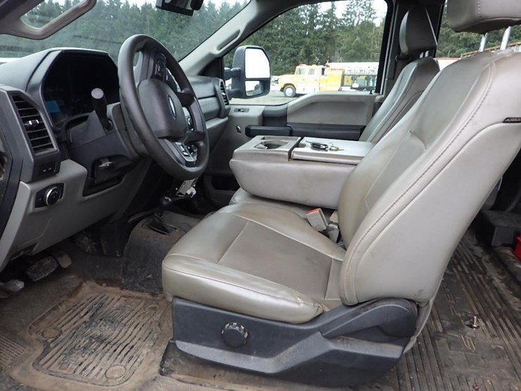 2017-ford-f450-image-41