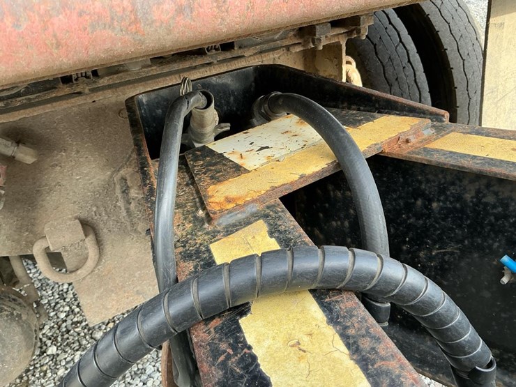 #141-•-2016-eager-beaver-heavy-equipment-trailer-image-14