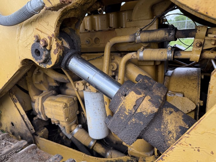 caterpillar-941b-image-15