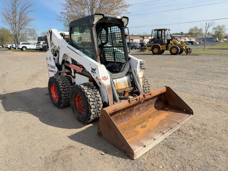 2015-bobcat-s650-image-7