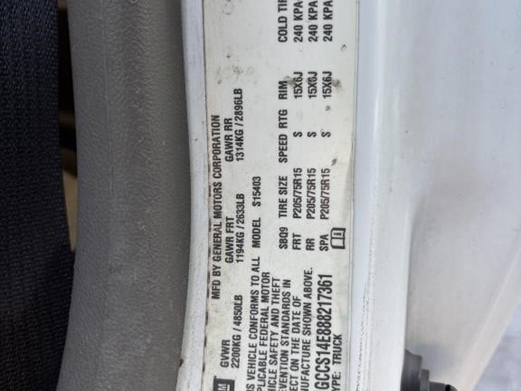 2008-chevrolet-colorado-image-16