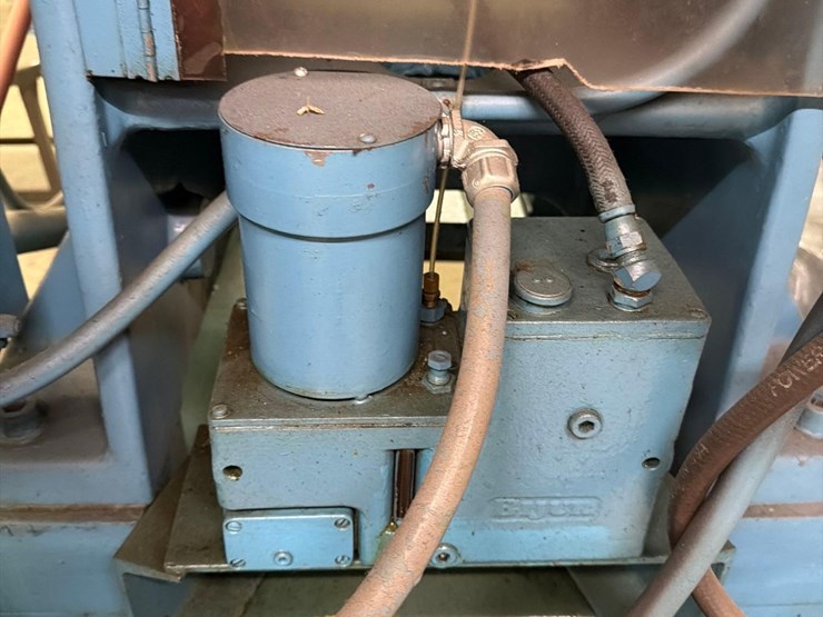 v&o-super-15-ton-vertical-stamping-press-image-3