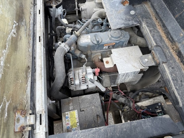 club-car-carryall-1700-image-12