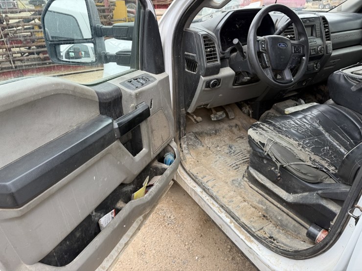 2019-ford-f250-image-9