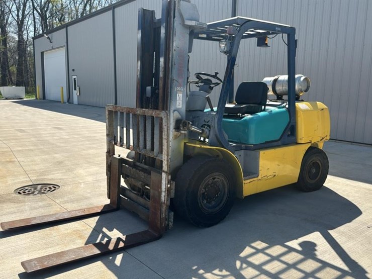 komatsu-fg45t2-7-image-1