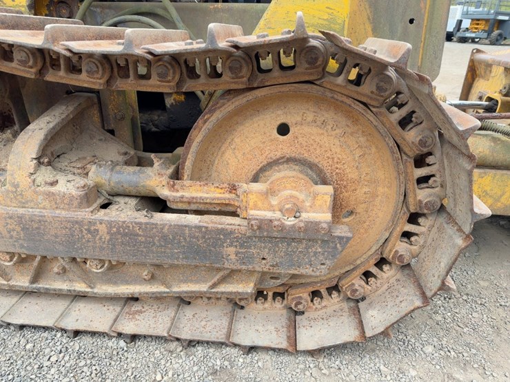 1984-deere-450d-image-15