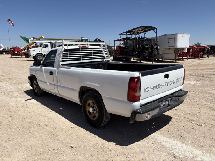 2003-chevrolet-silverado-1500-image-4