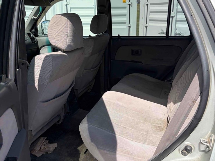 2001-toyota-4-runner-image-9