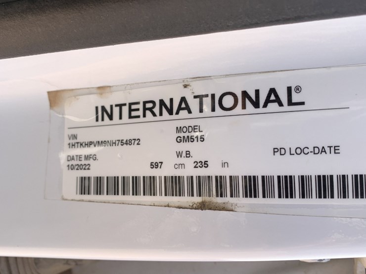 2022-chevrolet-silverado-6500hd-image-12