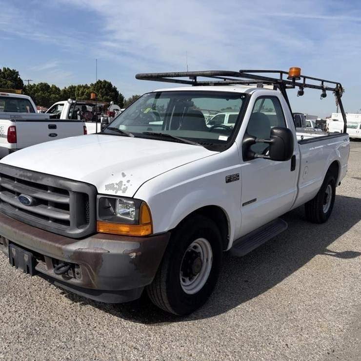 2001 FORD F350 SD