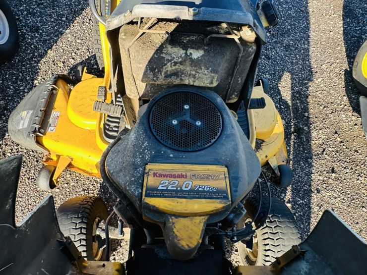 cub-cadet-1050-image-9