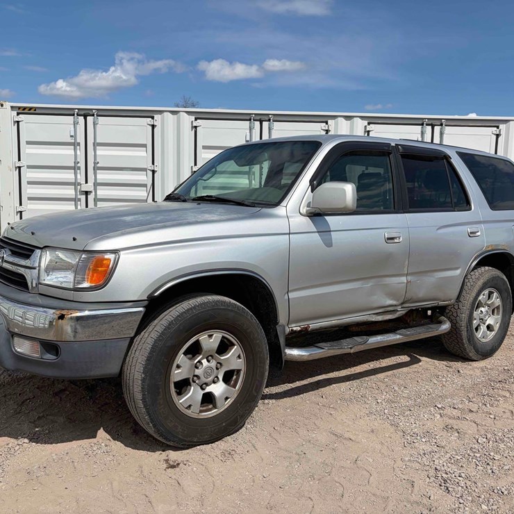2001 TOYOTA 4 RUNNER