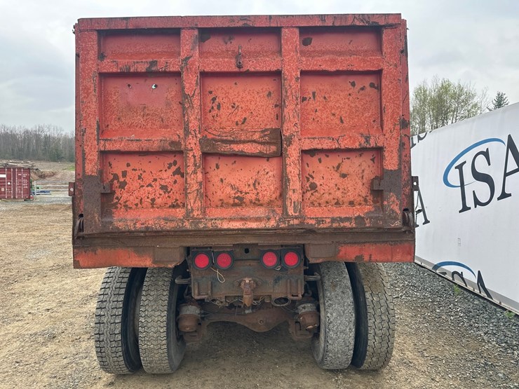 1983-mack-dm686s-image-4