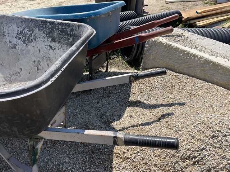 #7463-•-(2)-wheel-barrows-image-8