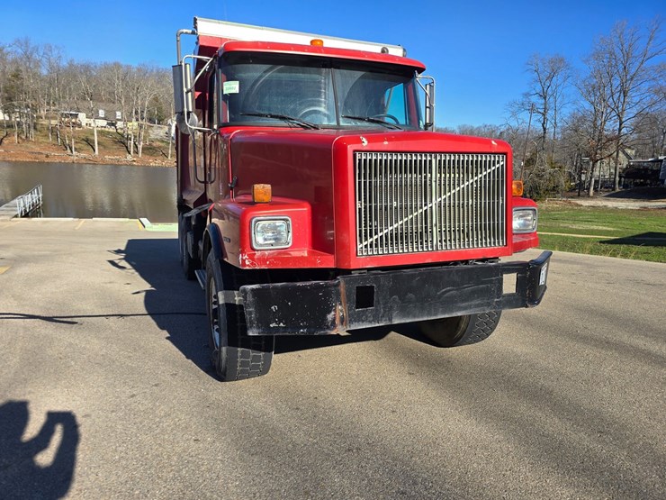 1999-cummins-m11-image-27