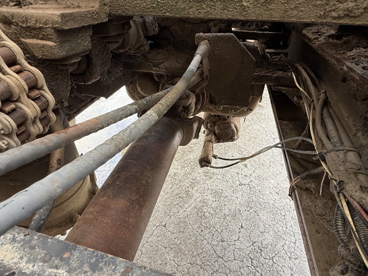 1999-mack-ch613-image-14