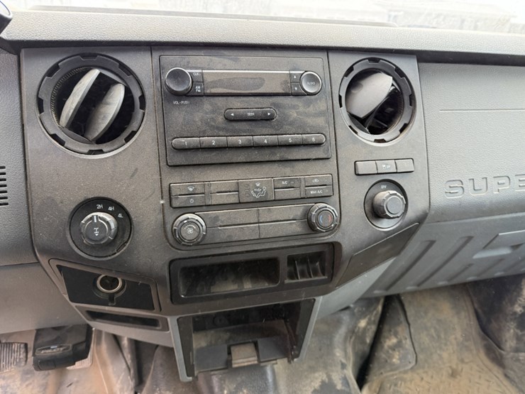 2012-ford-f250-image-13