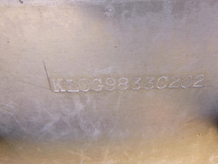 2002-klamath-aluminum-boat-&-trailer-image-29