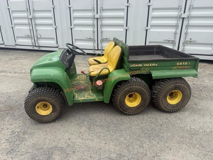 john-deere-gator-image-2