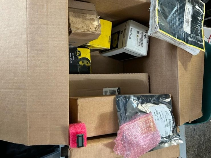 2006-john-deere-6403-image-50