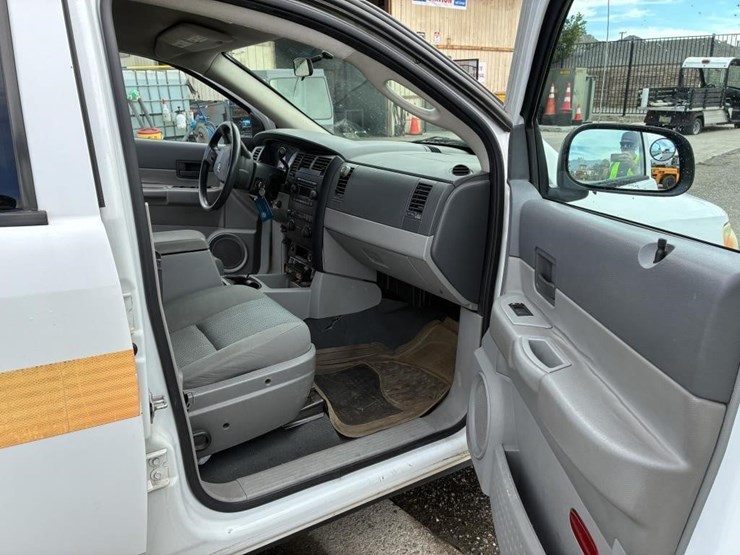 2007-dodge-durango-image-9