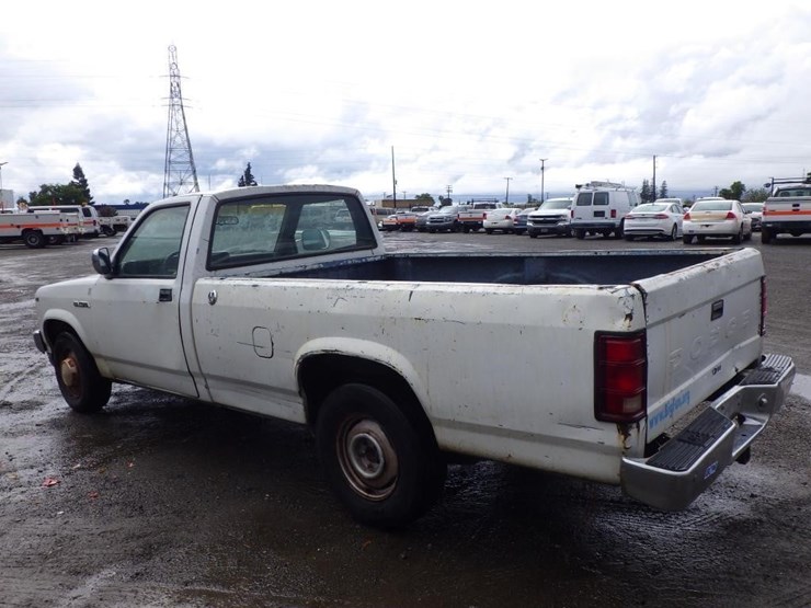 1988-dodge-dakota-image-4