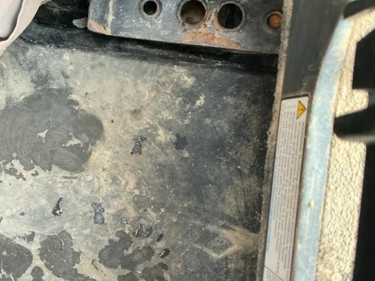 2024-bobcat-t770-image-15