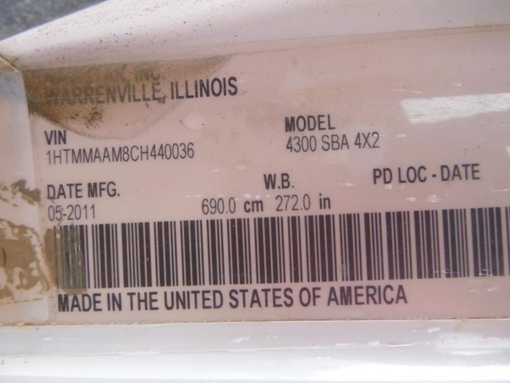 2012-international-durastar-4300-image-23