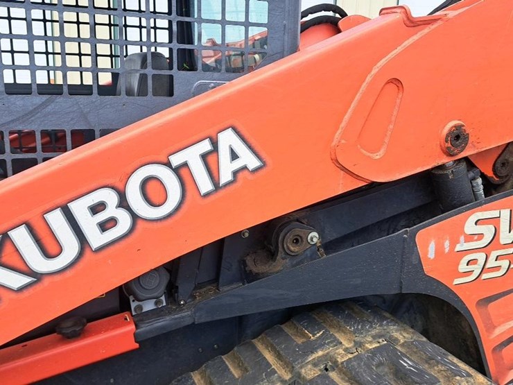 kubota-svl95-2s-image-10