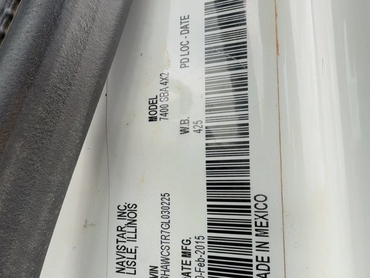 2016-international-7400-image-32