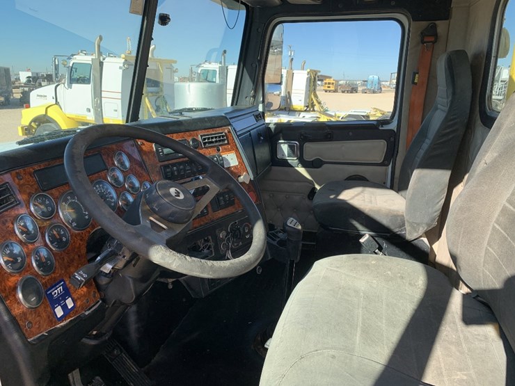2012-western-star-4900-image-10