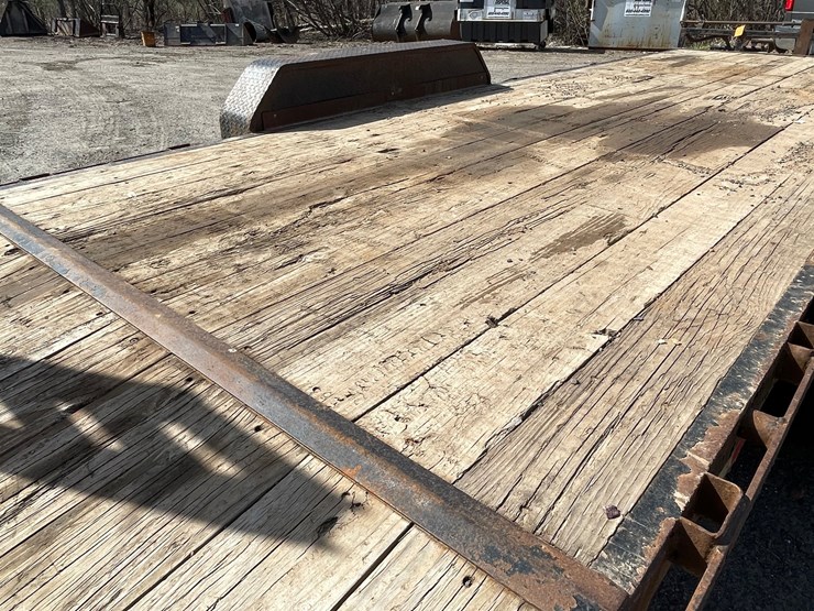 2016-pj-flatbed-image-36