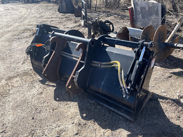 caterpillar-th350b-image-4