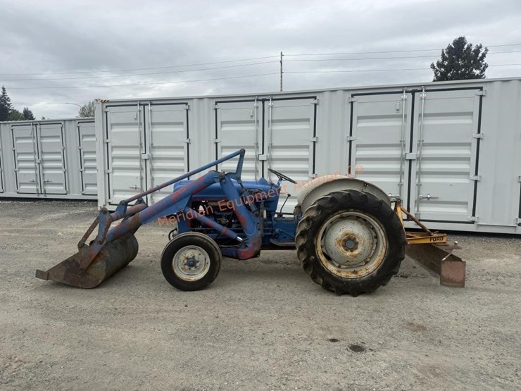 1960-ford-600-image-3