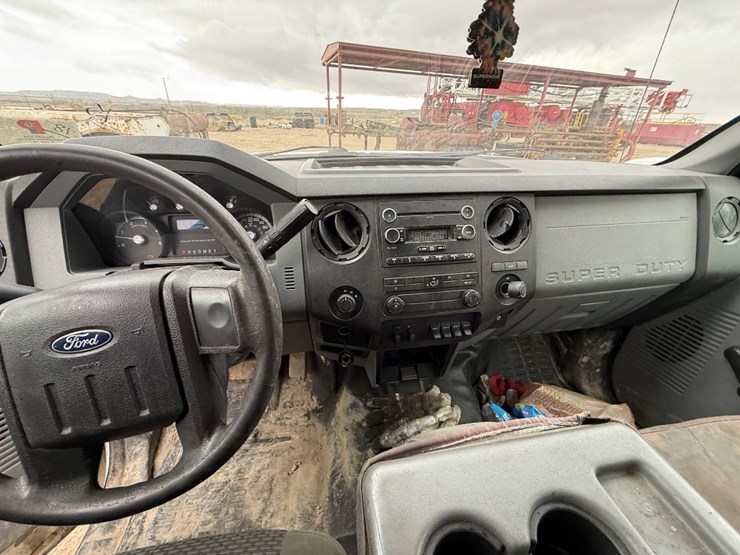 2012-ford-f350-xl-image-11