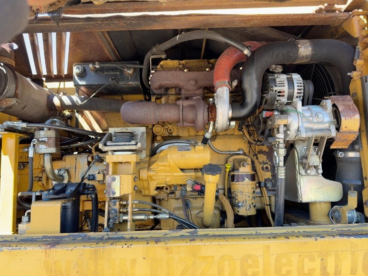 2003-caterpillar-m313c-image-18