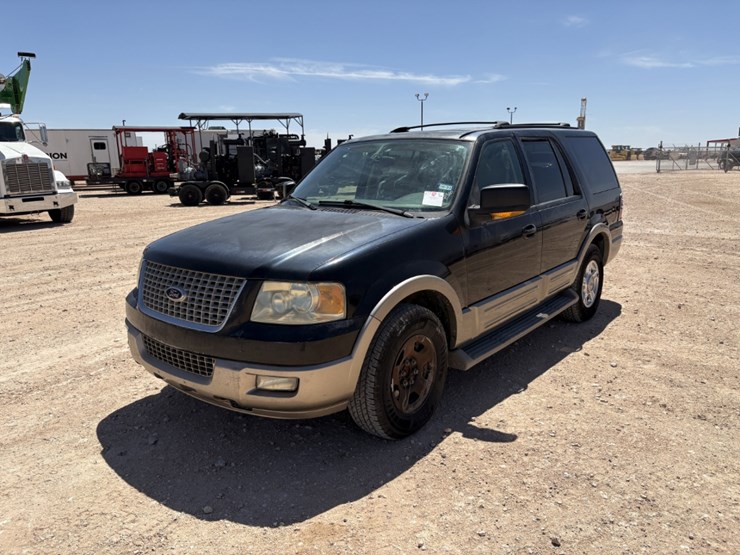 2012-ford-expedition-image-2