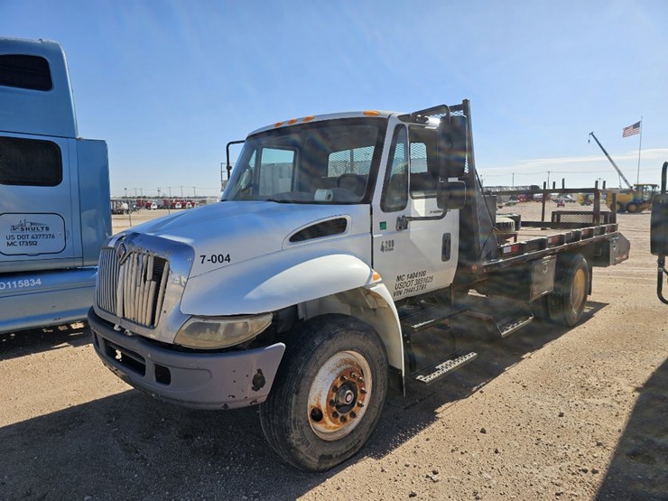 2007-international-durastar-4200-image-14