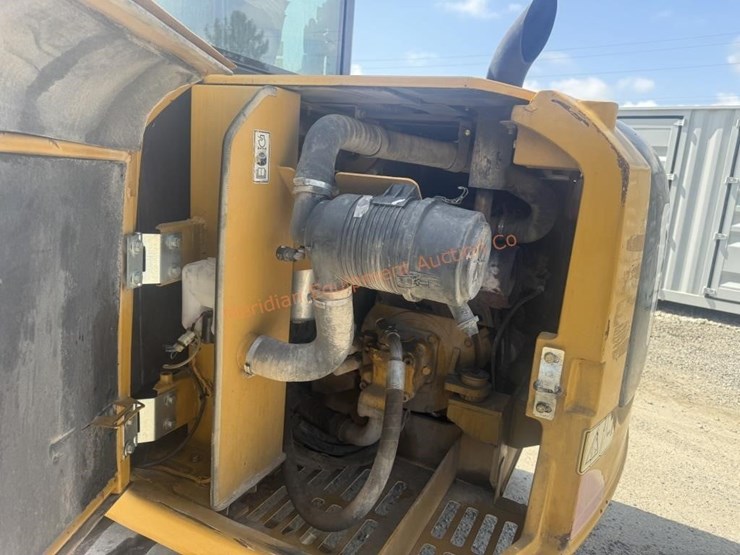 caterpillar-305e2-image-40