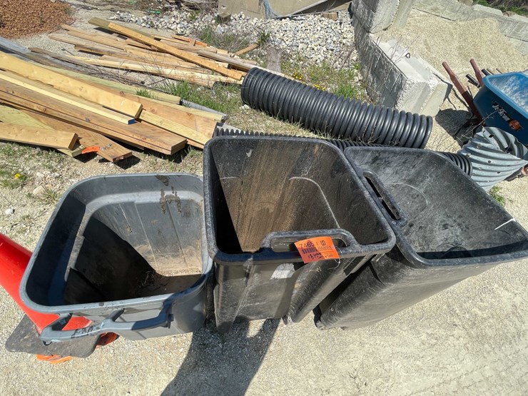 #7465-•-garbage-cans-image-5